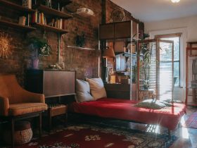 8 Desain Kamar Tidur Remaja Bergaya Klasik yang Inspiratif