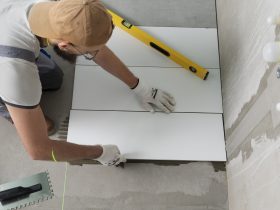 Cara Pasang Keramik Lantai di Rumah, Pasti Rapi!