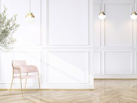 10 Inspirasi Desain Wall Moulding Ruang Tamu Minimalis Simple dan Mudah Dibuat Sendiri!