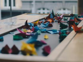 9 Cara Membuat Hiasan Dinding dari Kertas Origami