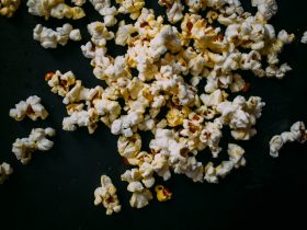 7 Rekomendasi Film Zombie Korea. Wajib Nonton!