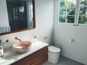Ide Kamar Mandi di Bawah Tangga dan Pengertiannya Menurut Feng Shui Ide Kamar Mandi di Bawah Tangga dan Pengertiannya Menurut Feng Shui