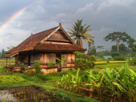 Keunikan Rumah Adat Sunda Beserta Jenisnya Keunikan Rumah Adat Sunda Beserta Jenisnya