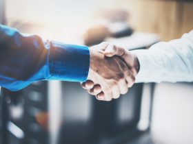 KPR Syariah vs Konvensional: Mana yang Cicilannya Lebih Masuk Akal untuk Kamu?