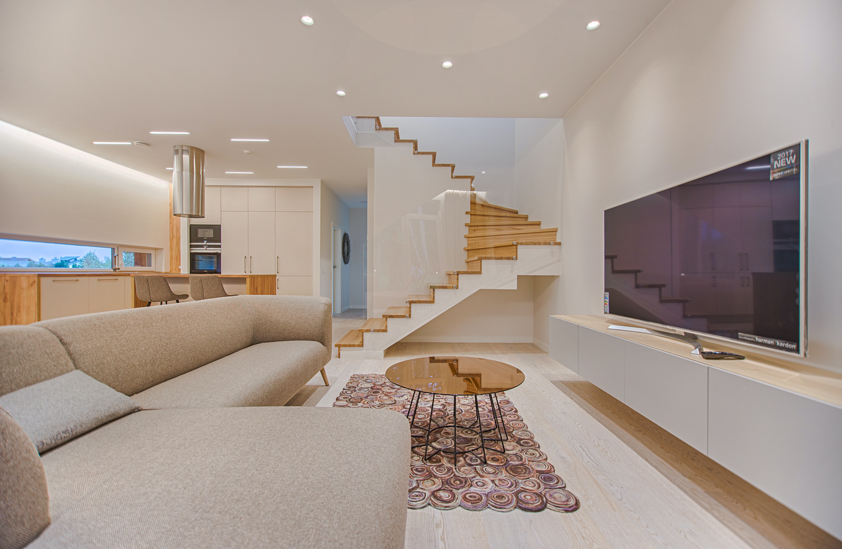 8 Desain Tangga Minimalis untuk Rumah Keluarga