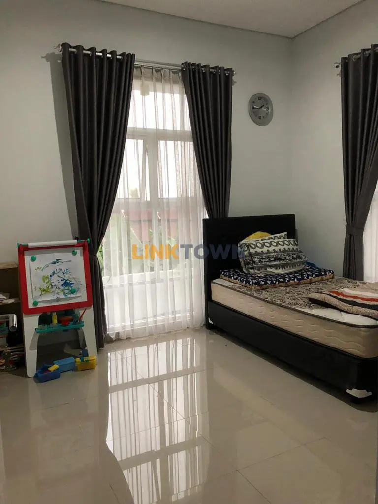 Jual Cepat Rumah Luas 132m² Strategis di Cimahi Bandung