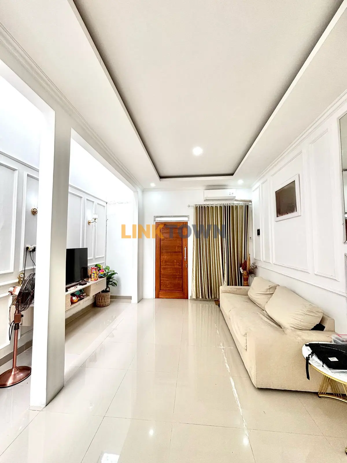 Dijual Rumah Cantik Furnish siap Huni di dalam cluster Elmira Residence 2 Depok