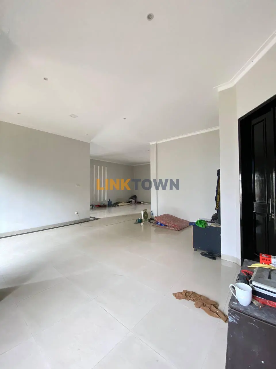 Dijual Rumah Cantik Modern Full Renov posisi Hook di Kota Wisata Cibubur