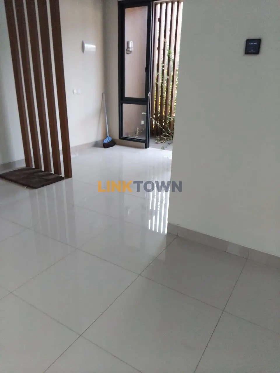 Dijual Rumah Minimalis Modern di cluster Baru Kota Wisata Cibubur