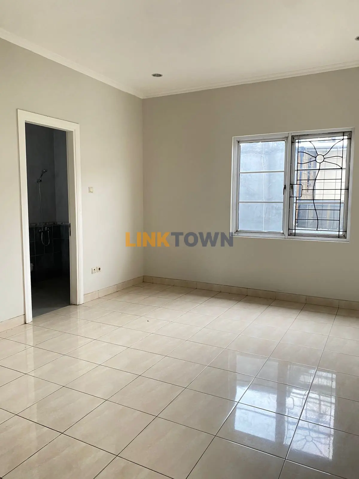 Dijual Murah Rumah Siap Huni di dalam cluster Kota Wisata Cibubur 