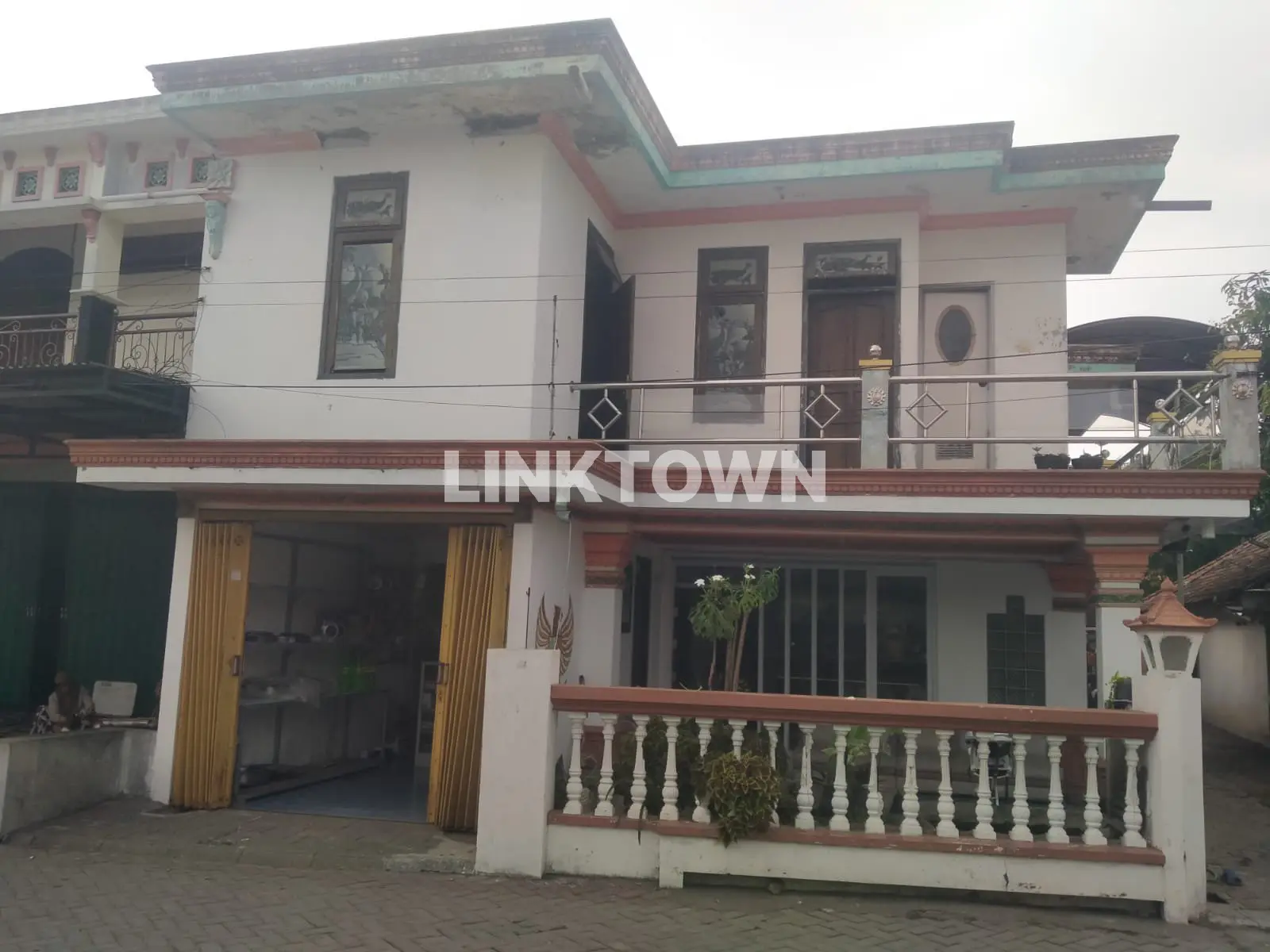 Harga di Bawah Pasaran Rumah 2 Lantai di Gedangan Sidoarjo