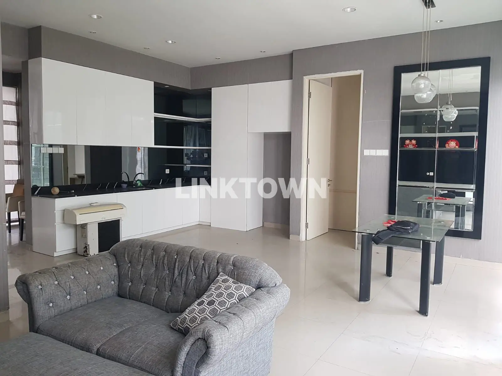 Full Furnished Rumah 2 Lantai di Wisata Bukit Mas 2 Surabaya