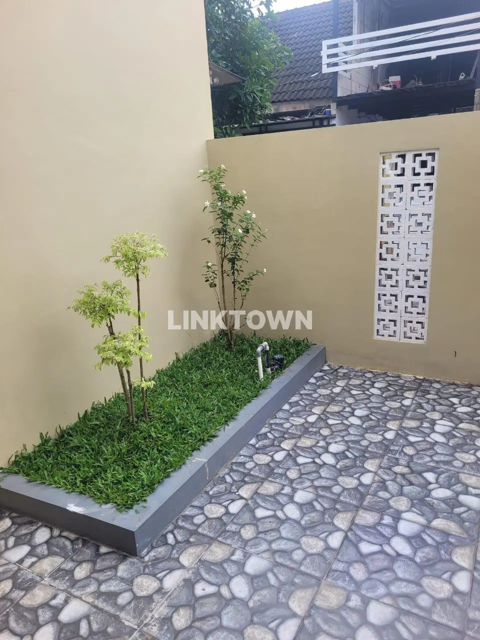Paling Murah Rumah di Pondok Manggala Dekat Jalan Raya Mastrip