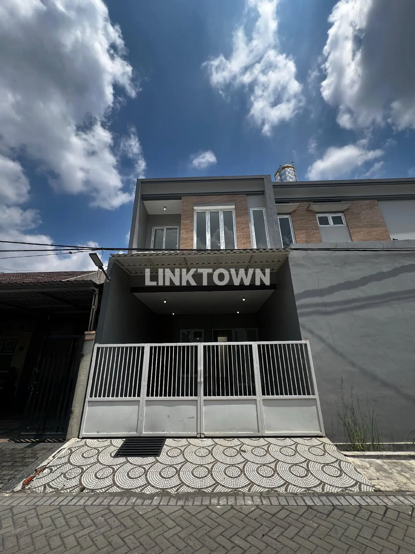 Dijual New Minimalis 2 Lantai di Pondok Tjandra Sidoarjo