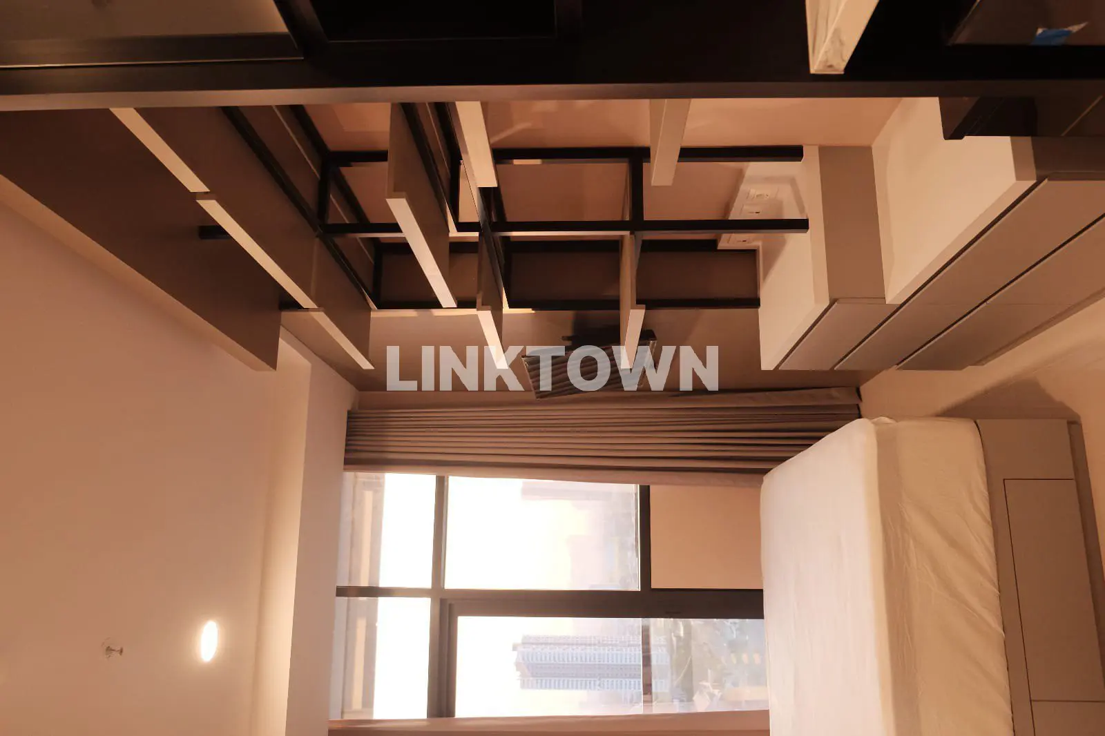 Dijual Cepat Under Market Apartemen Vertu Ciputra World Surabaya Barat