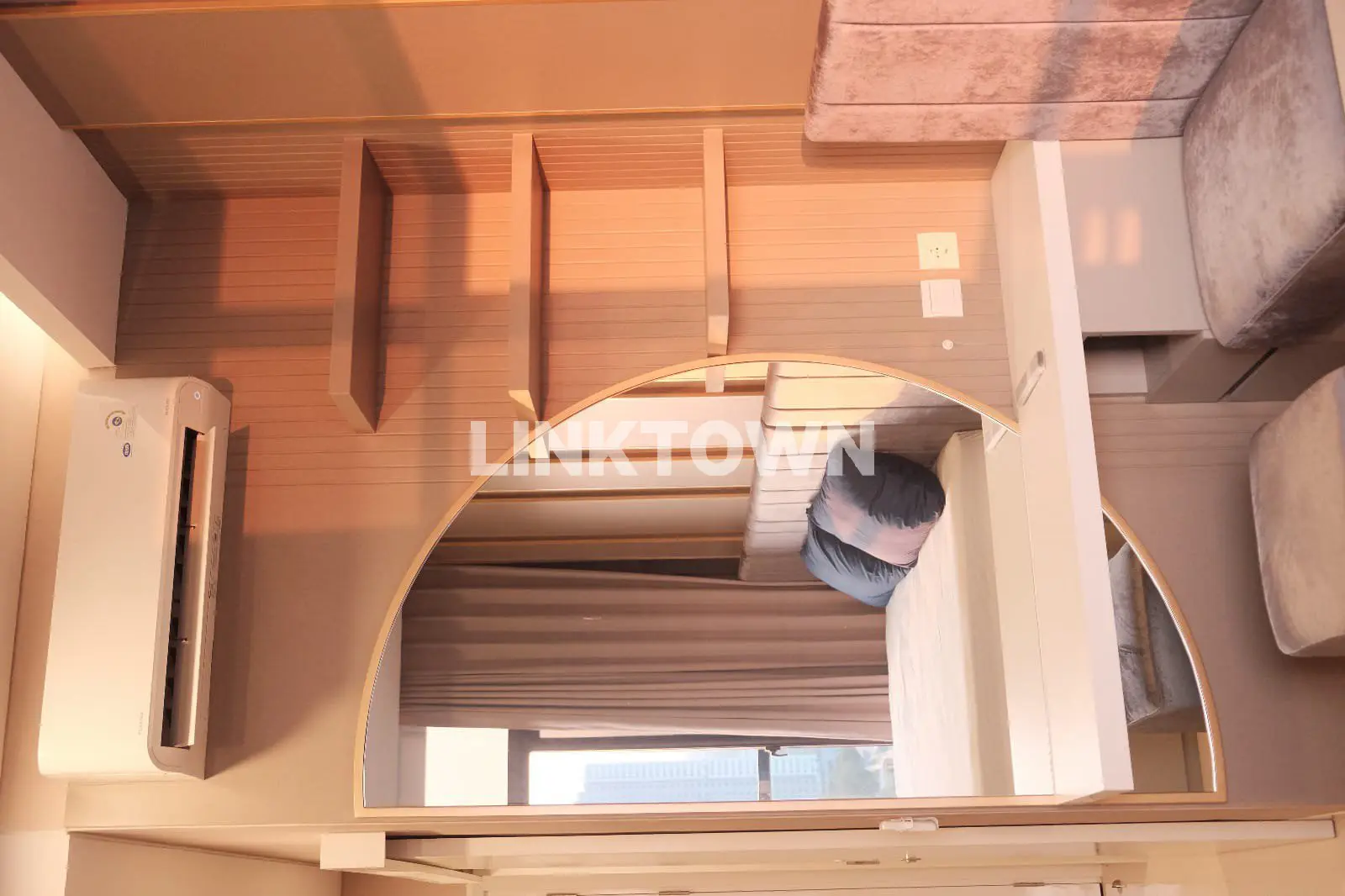 Dijual Cepat Under Market Apartemen Vertu Ciputra World Surabaya Barat