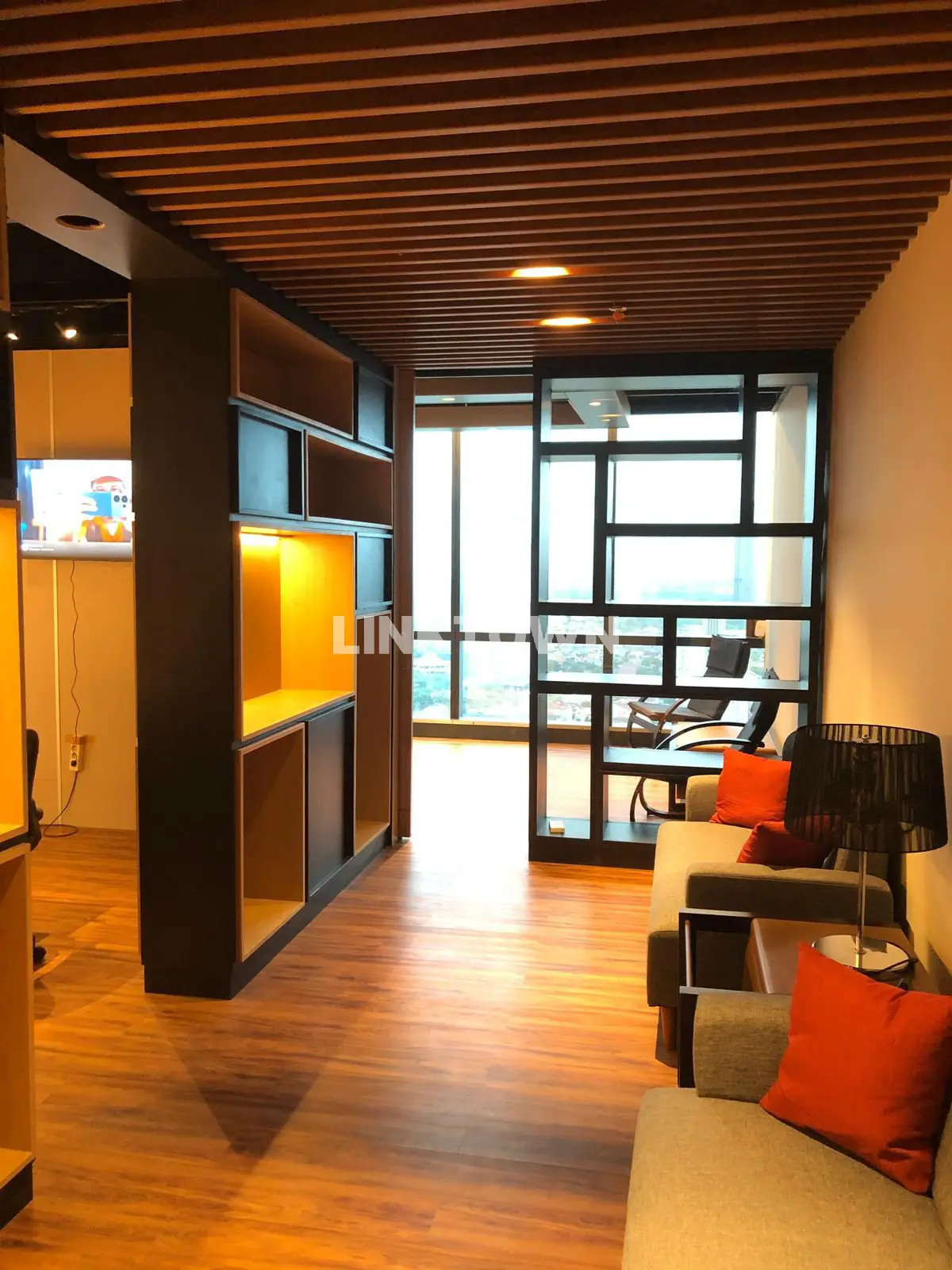 Dijual Kantor di Office Tower Ciputra World dengan City View