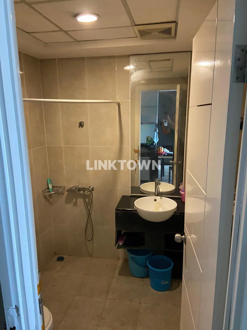 Full Furnished Apartemen Trillium 2 Br di Pusat Kota Surabaya