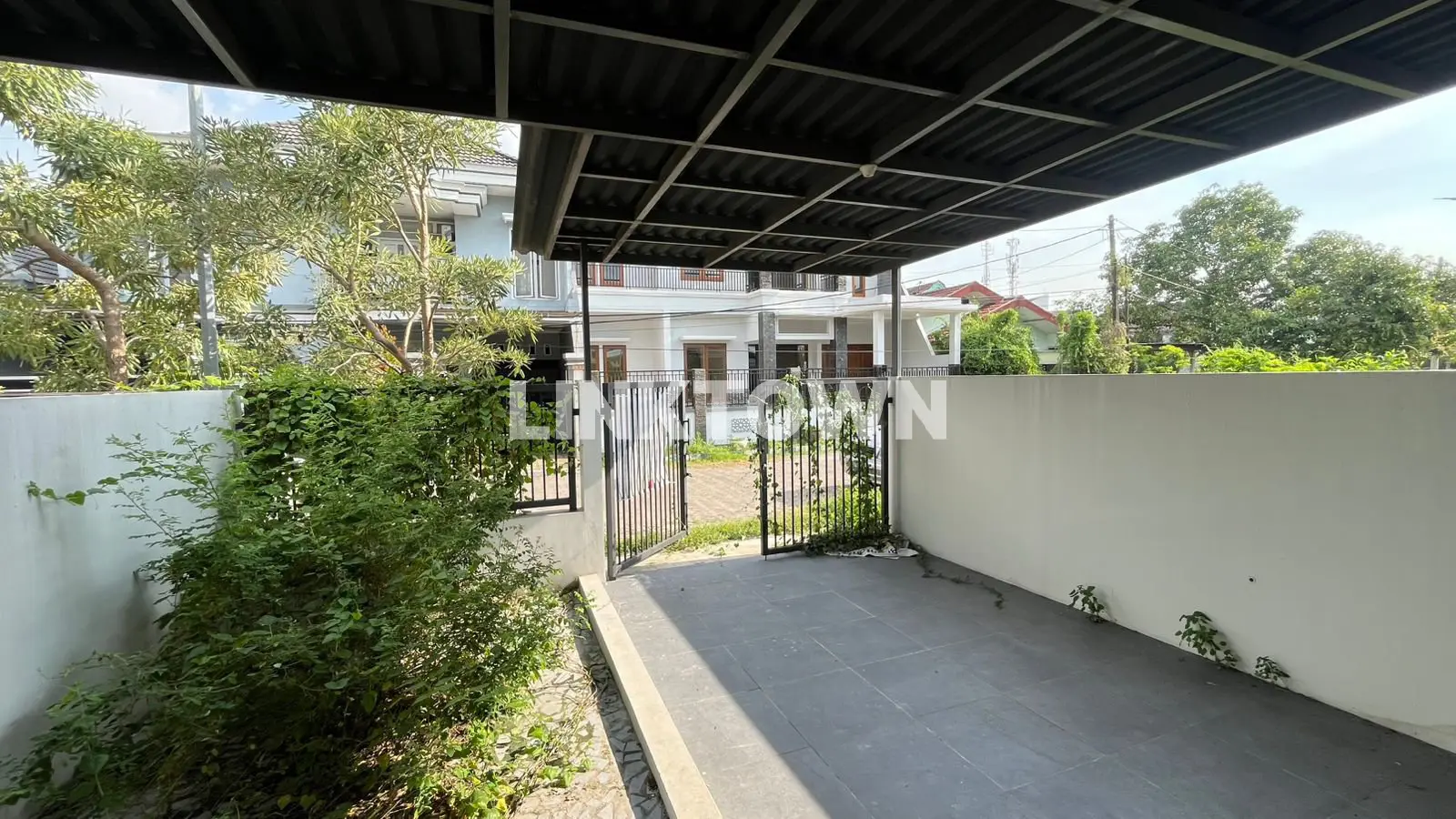Rumah Baru 2 Lantai di Pondok Candra Dekat Akses ke Uin 2 Surabaya