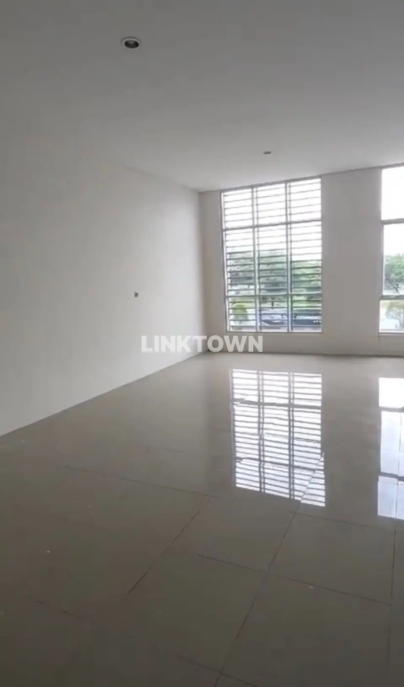 Dijual Ruko 2 Lantai Full Granit Cocok untuk Tempat Usaha di Karawang Barat