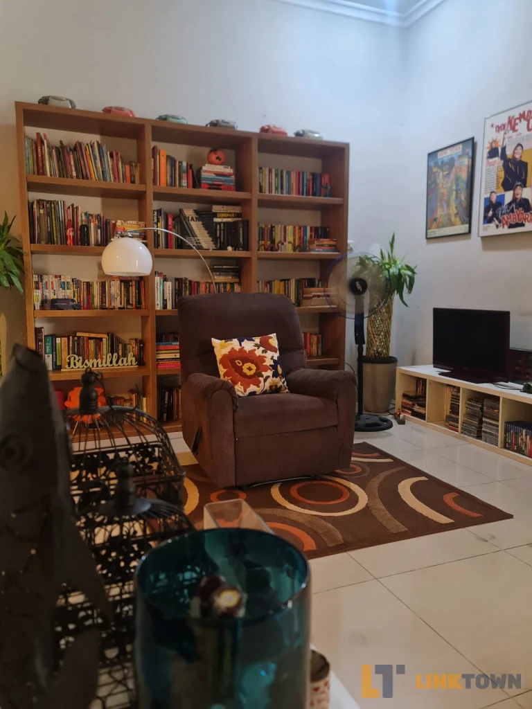 Linktown Jaticempaka Bekasi