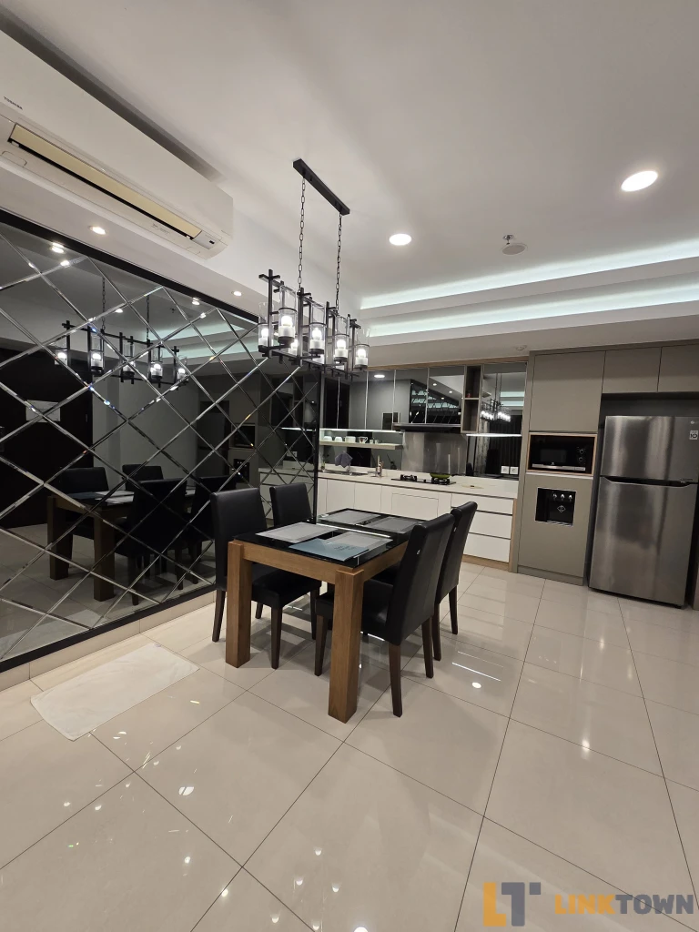 Apartemen Kelapa Gading jual cepat