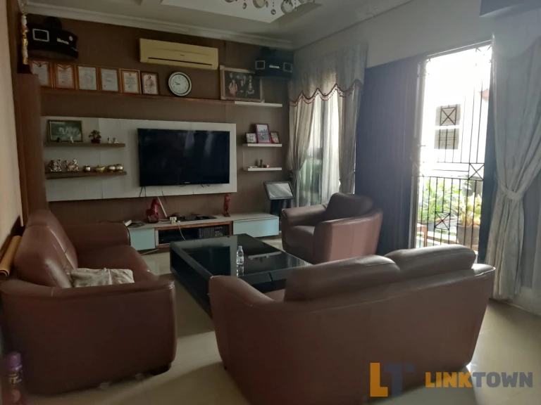 Linktown Harapan Indah Bekasi