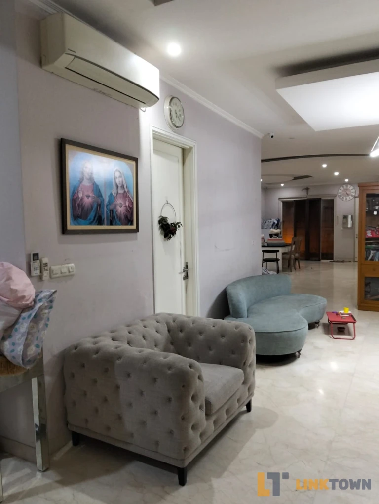 Perumahan Alam Sutera Cluster Leora Nego