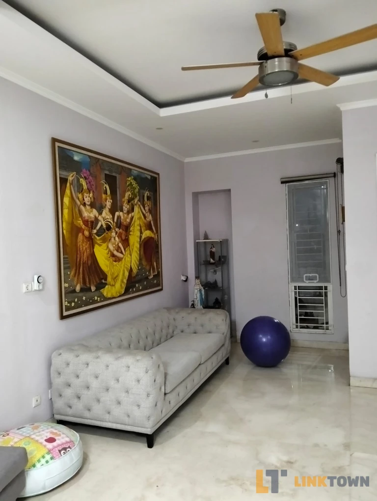 Perumahan Alam Sutera Cluster Leora Nego