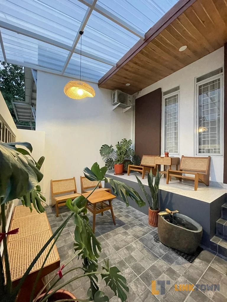 Perumahan Pinewood Topaz Regency Full Furnished Nego