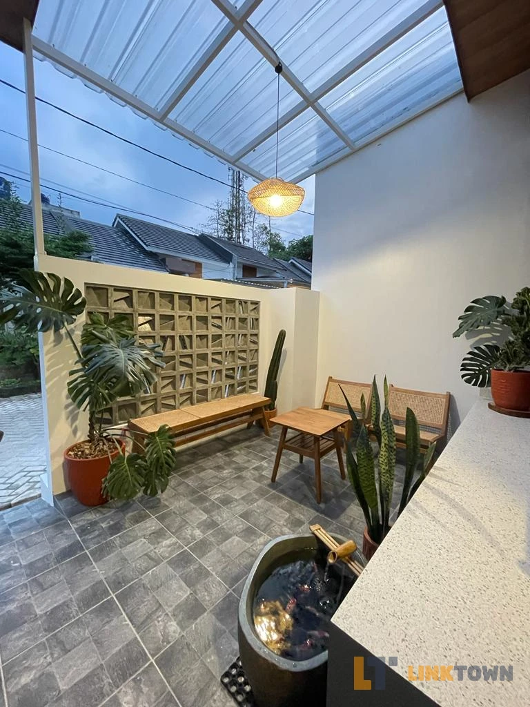 Perumahan Pinewood Topaz Regency Full Furnished Nego