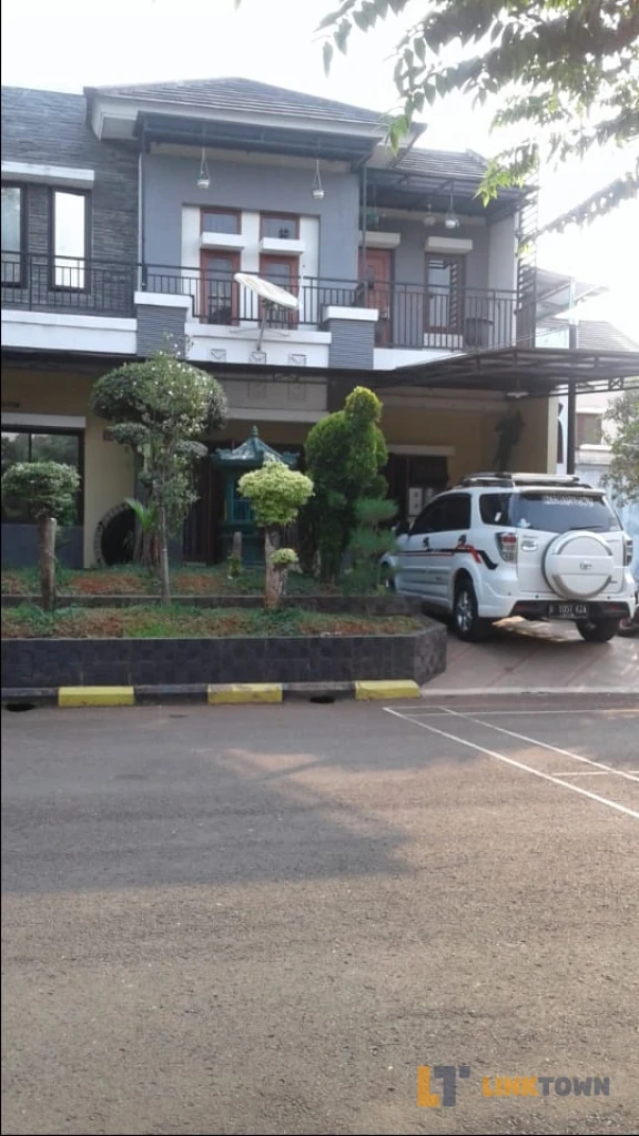 Linktown Grand Wisata Bekasi