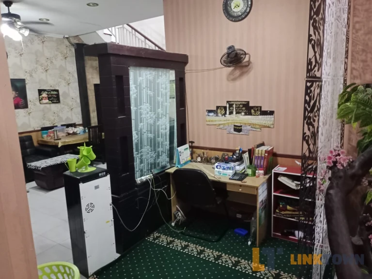 Linktown Grand Wisata Bekasi