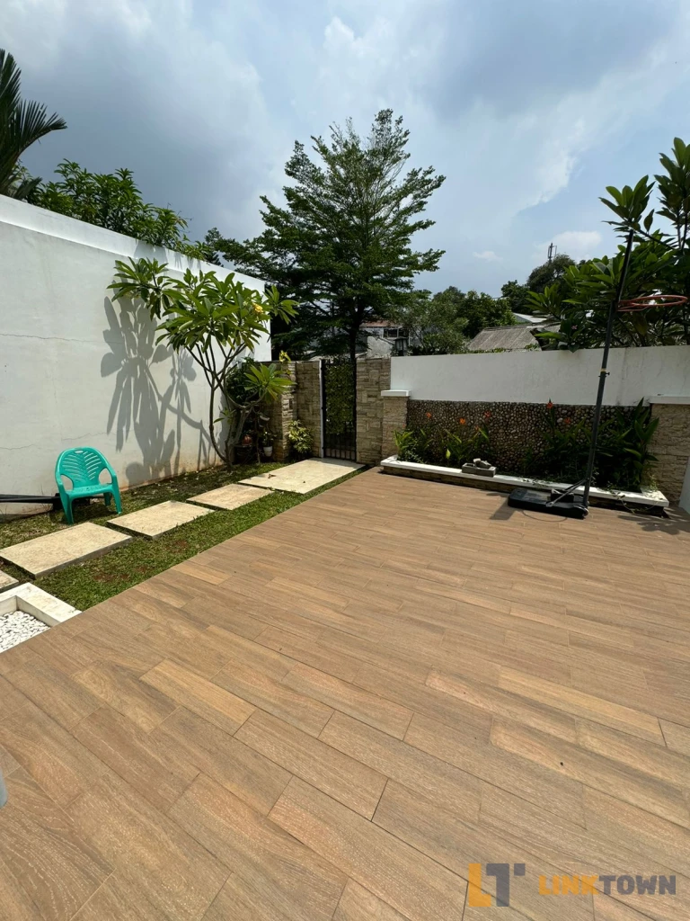 Linktown Sakura Regency Bekasi