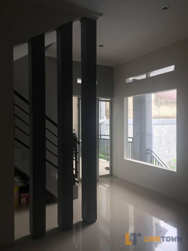 Linktown Setiabudi Bandung