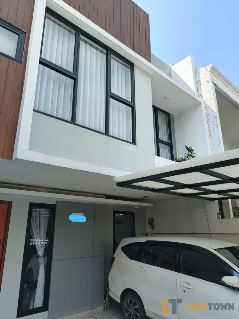 Linktown Taman Modern Jakarta Timur