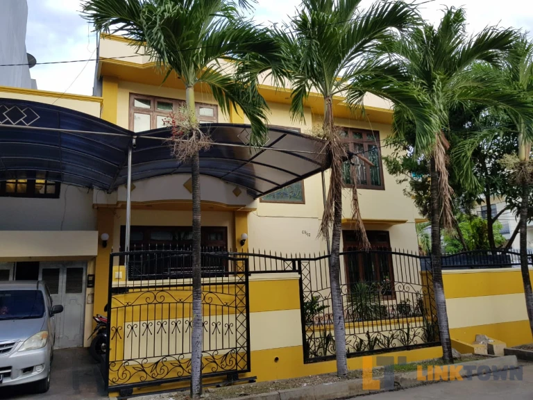 Linktown Grogol Jakarta Barat