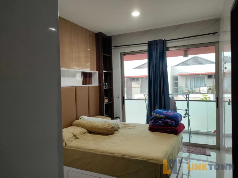 Linktown Rumah PIK 2
