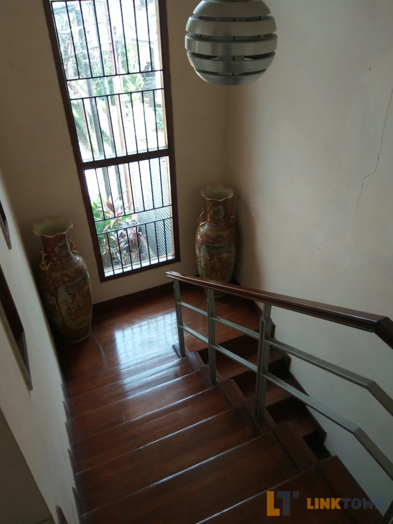 Linktown Golden Leaf Residence Bintaro Jakarta Selatan