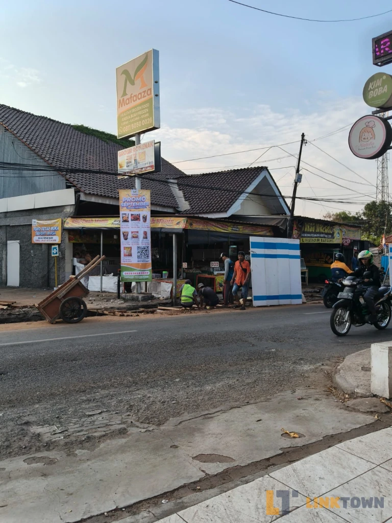 Linktown Jakarta Timur