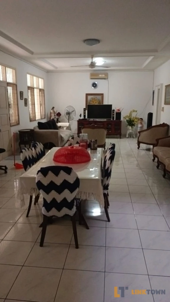 Linktown Pondok Labu Jakarta Selatan