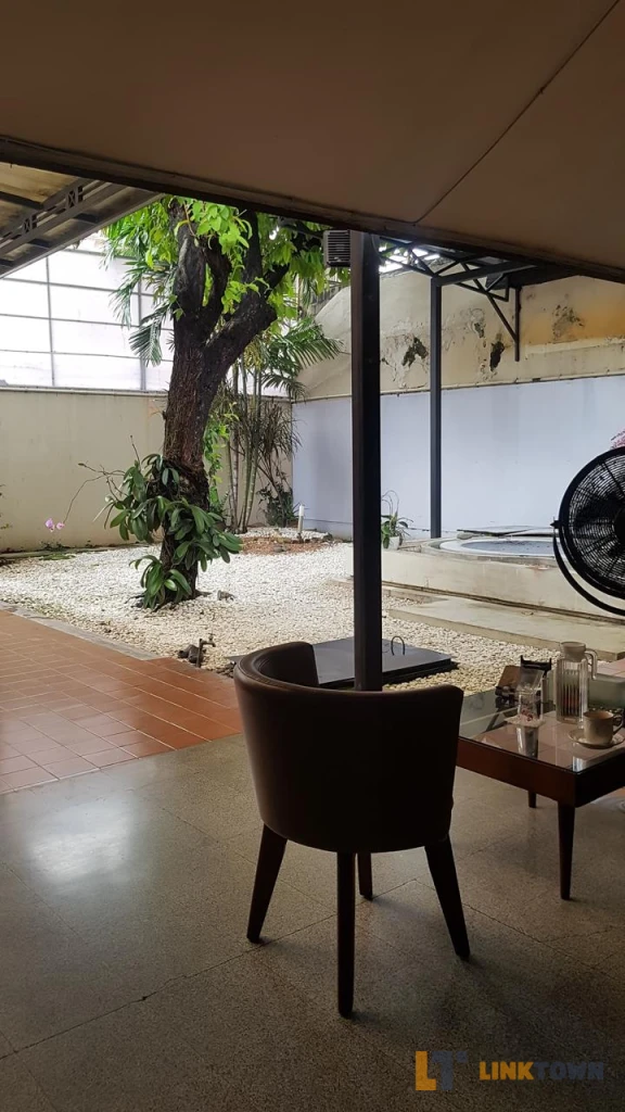 Linktown Tebet Jakarta
