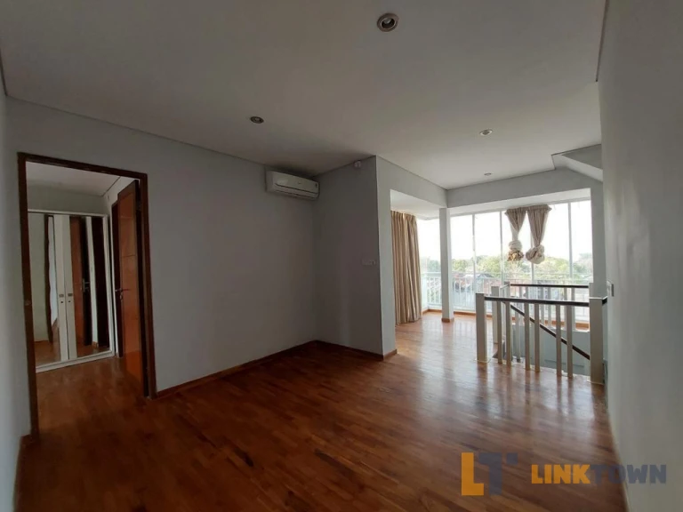 Linktown Kuta Bali
