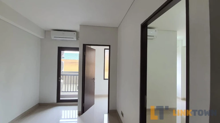 Linktown Apartment Cibubur