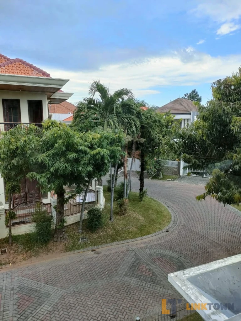 Perumahan Graha Famili Surabaya