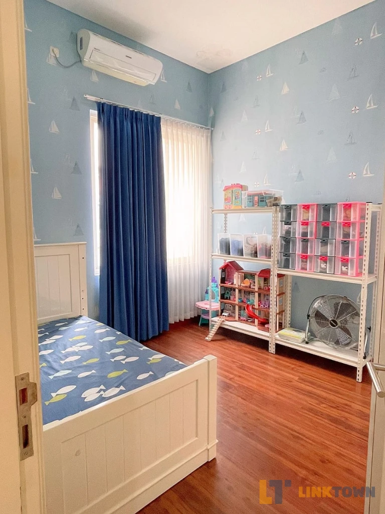 Jual Cepat Rumah 2 Lantai Semi Furnish di Mulyorejo Surabaya