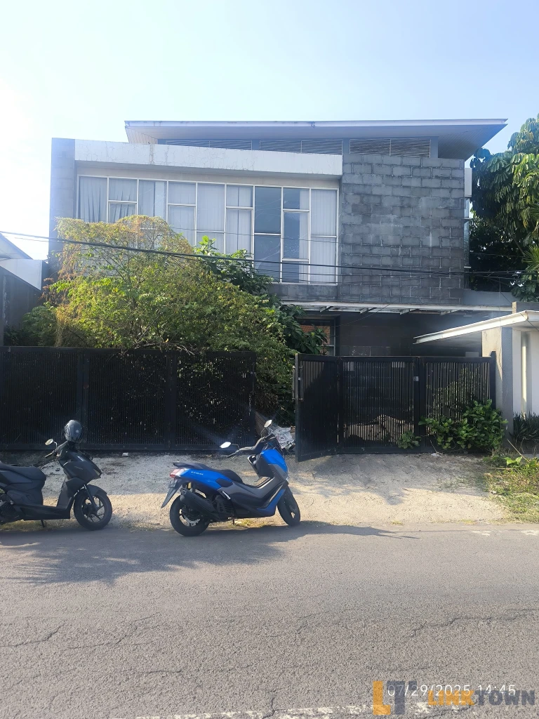 Gedung Perkantoran Jalan Gayungsari 1 Surabaya 