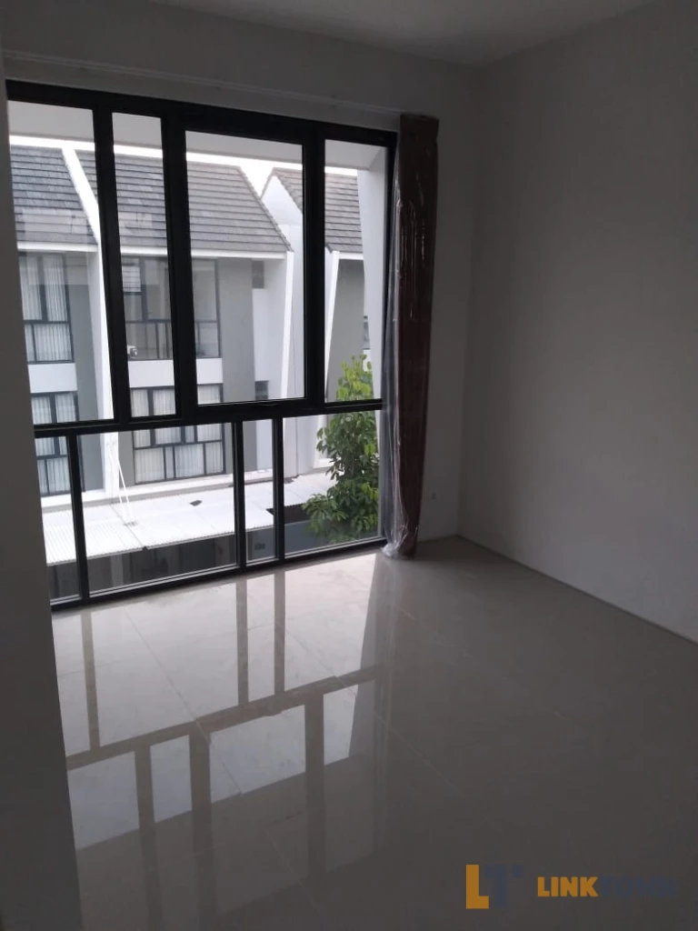 Perumahan Strategis Royal Residence Wiyung Surabaya
