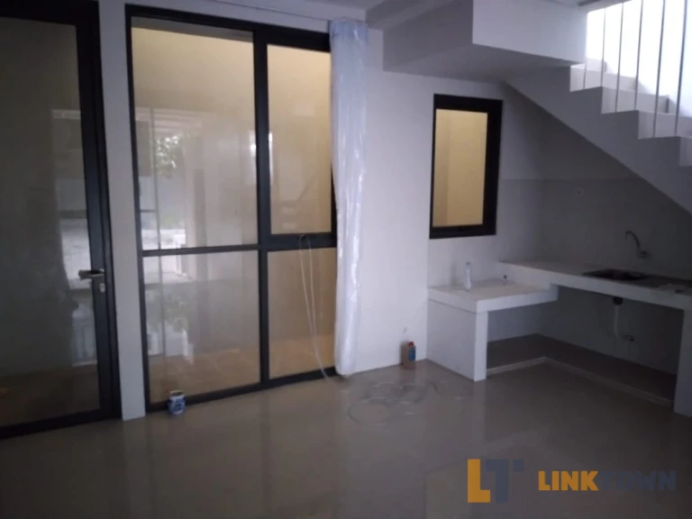 Perumahan Strategis Royal Residence Wiyung Surabaya