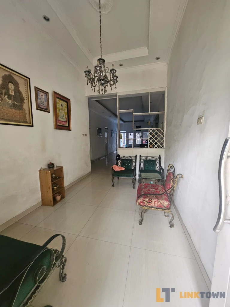 Best Price!! Rumah Strategis Luas 319m² di Sunter Jakarta Utara